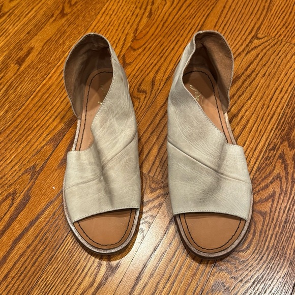 Free People Mont Blanc Sandals in cream size 8 EU 38 - Picture 10 of 10